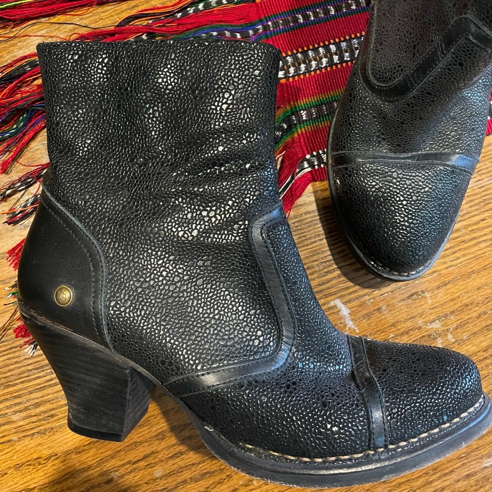Neosens boots - Picture 3 of 5